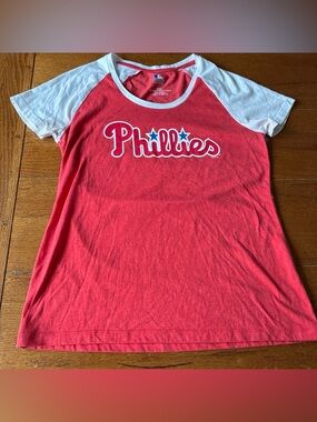 Genuine Merchandise Red & White Phillies Raglan Tee